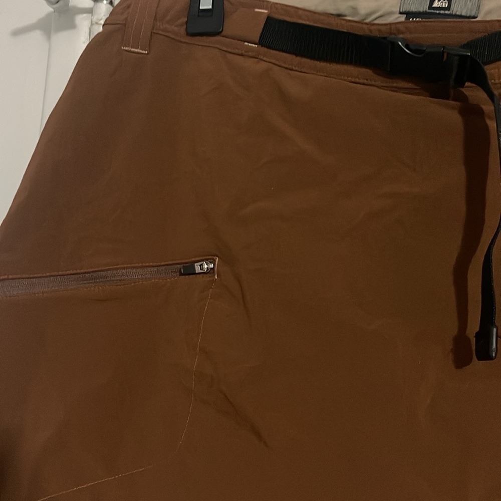 REI Mojave Skort Size 14 - Picture 3 of 4